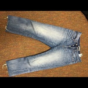 Levi’s jeans !!